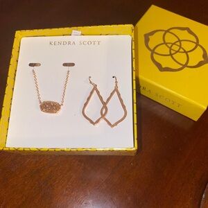Kendra Scott Exclusive Necklace and Earring Set
